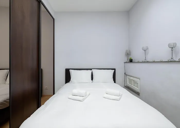 Wojska Polskiego Comfort By Bookinghost *